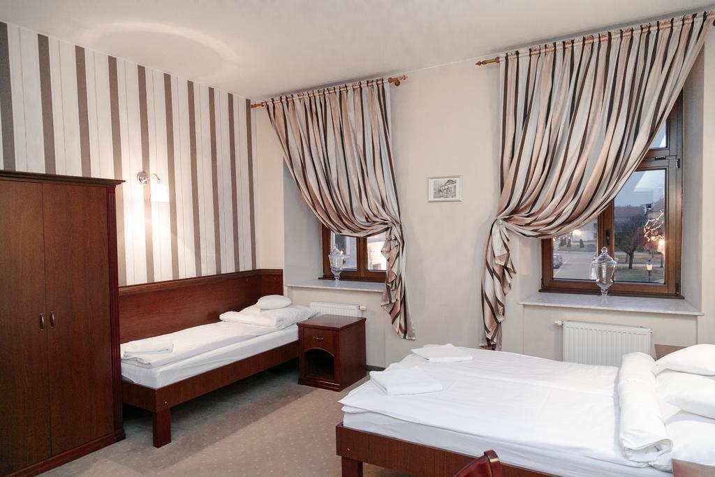 Rynek 6 Retro Pub & Hostel Radom Dış mekan fotoğraf